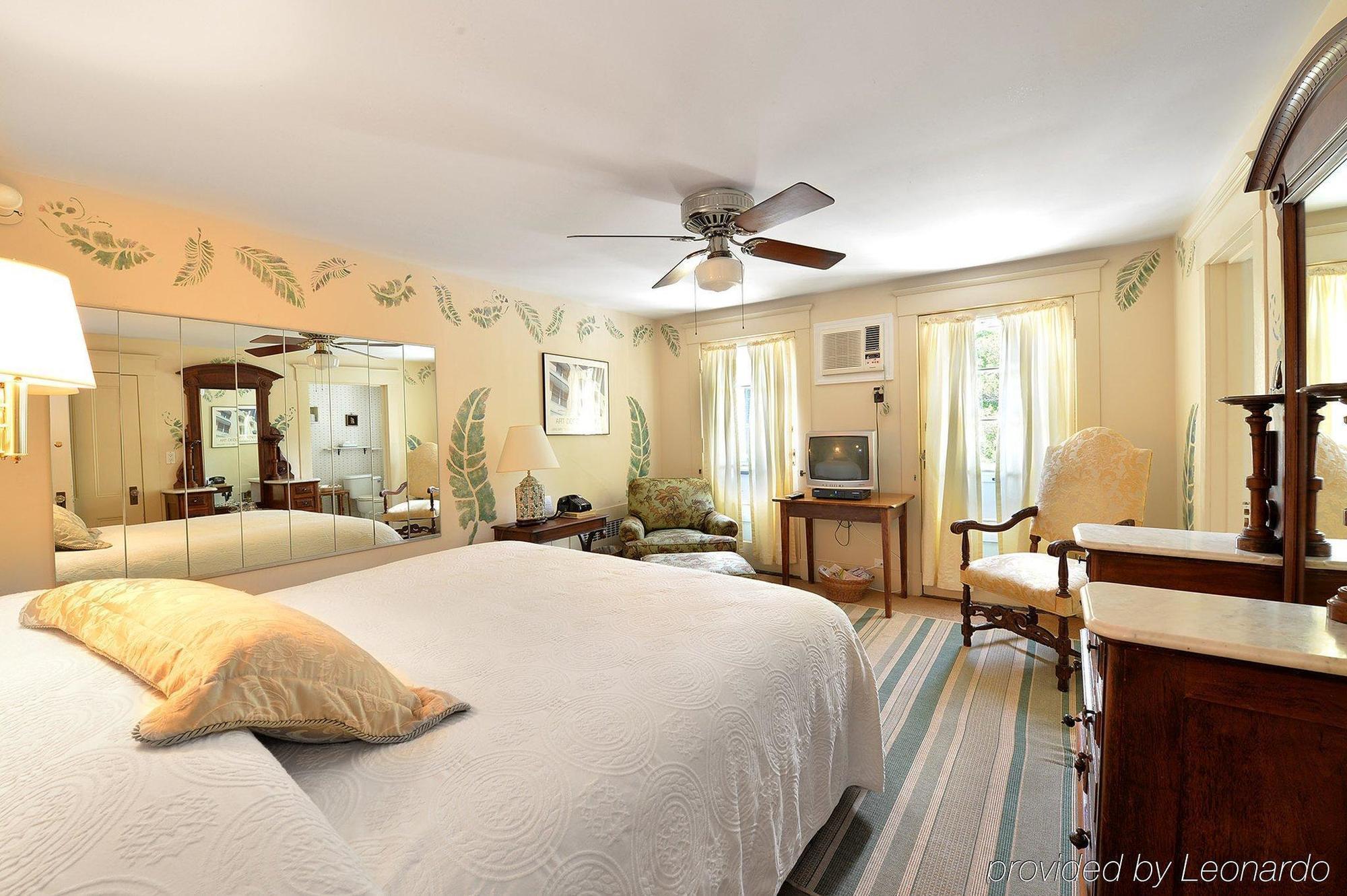 The Village Latch Inn เซาแทมป์ตัน ภายนอก รูปภาพ